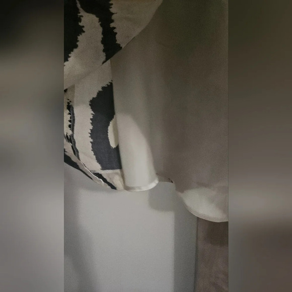 TIBI 100% wool one shoulder zebra print mini dress. Size 6 - Picture 9 of 10